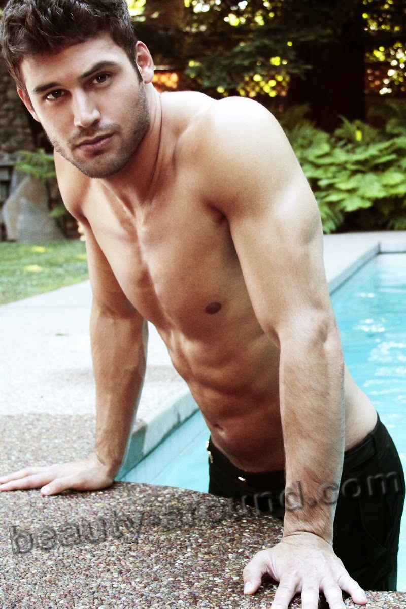 Ryan Guzman sexy TV series actor photo