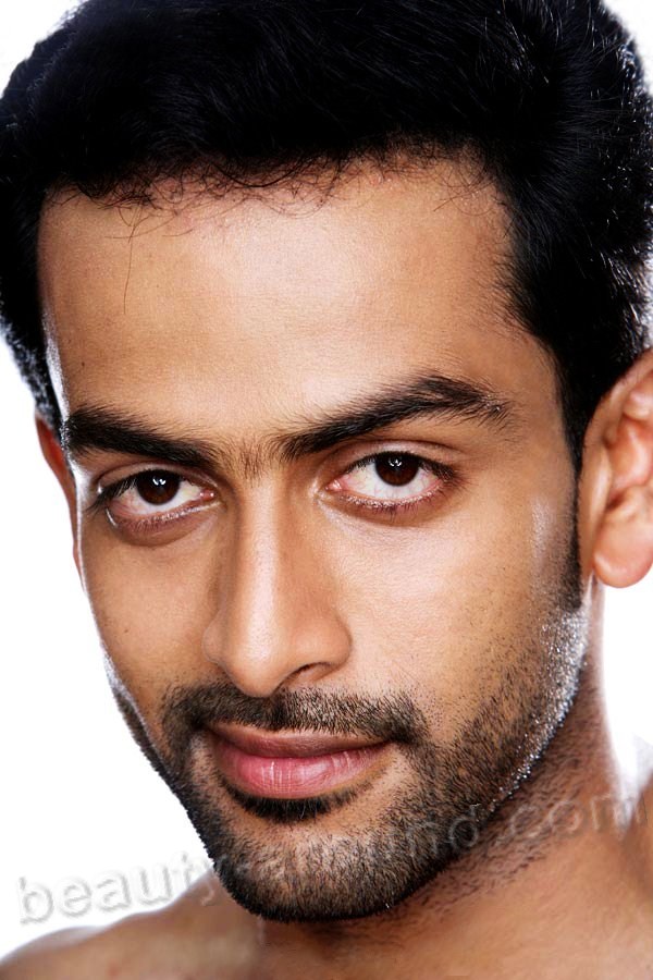 Handsome South Indian Actors Prithviraj Sukumaran