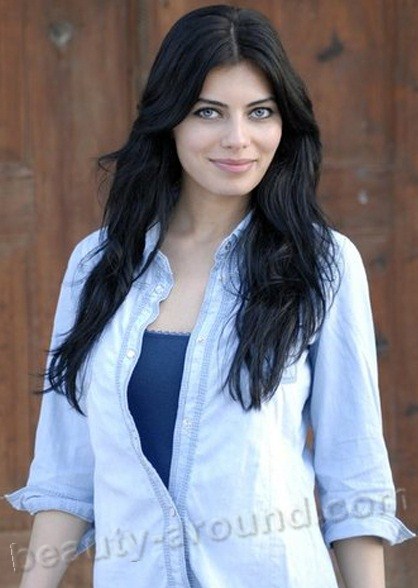 Ceren Hindistan Turkish actress photo