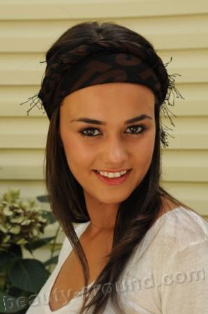 Hande Soral Turkish actress photo