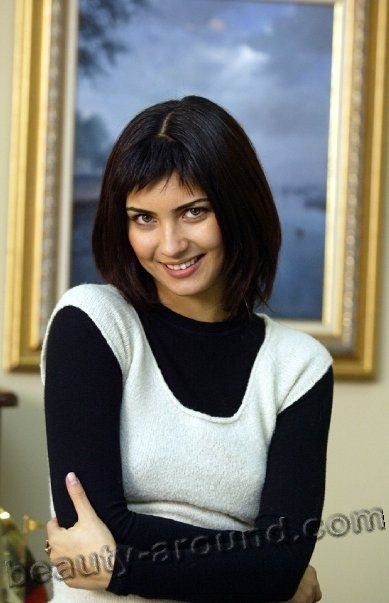 Туба Буйукустун (Бююкюстюн)  / Tuba Büyüküstün / Tuba Buyukustun, турецкая актриса, фото
