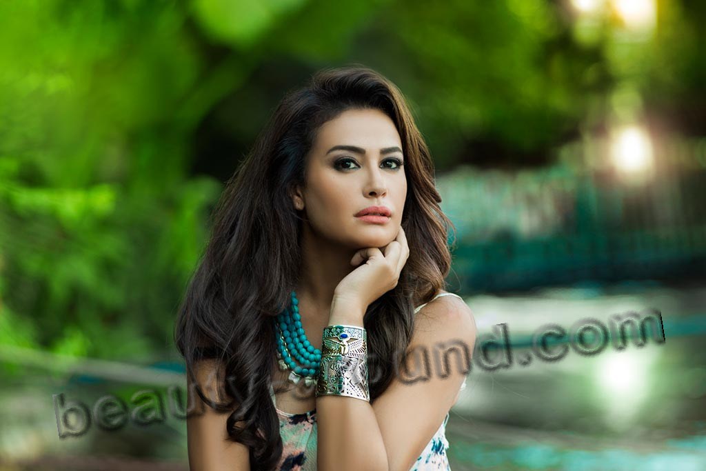 Hend Sabry beautiful Tunisian actress picture