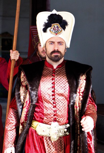 Actor series Magnificent Suleiman the Magnificent Century (Halit Ergenc)