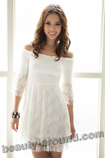 Белое кружевное платье, фото