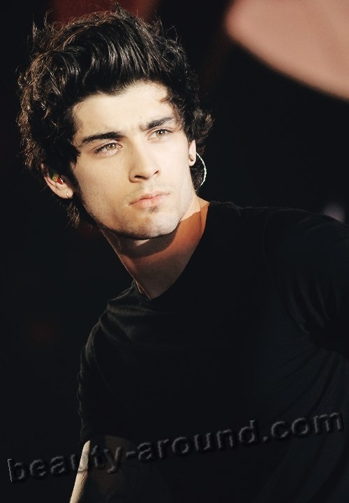 Zayn Malik handsome British singer photo