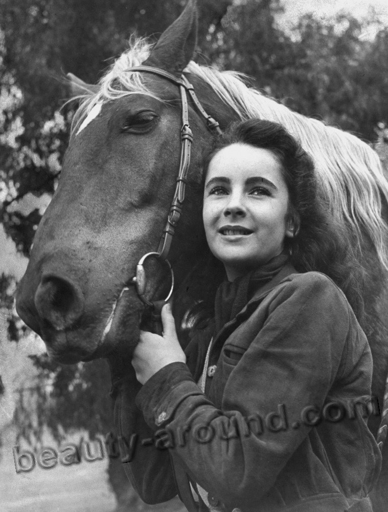 актриса Элизабет Тейлор / Elizabeth Taylor фото с лошадью