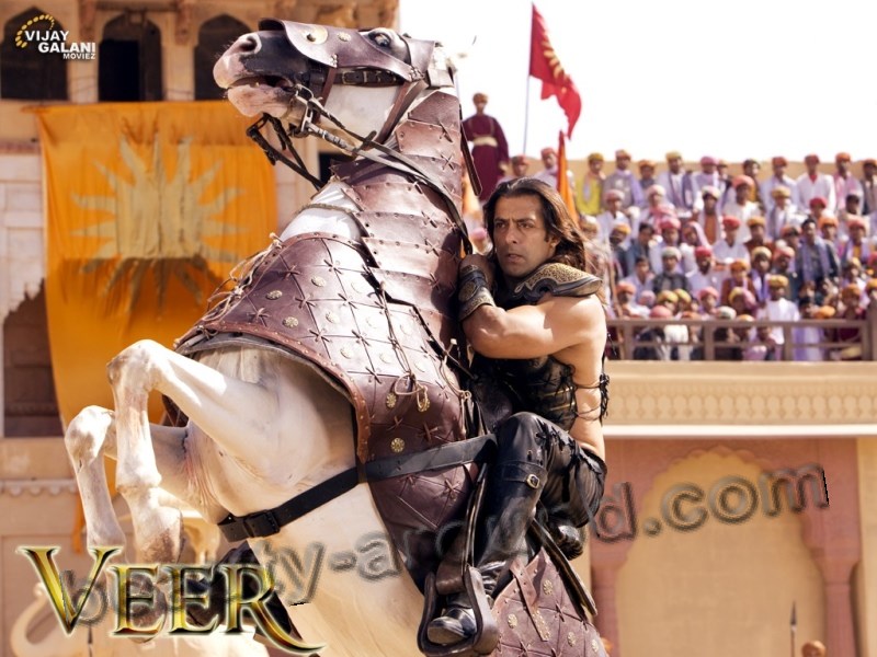 Салман Кхан / Salman Khan на лошади фото
