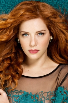 Rachelle Lefevre  photo