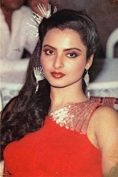 Rekha photo