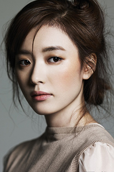 Han Hyo Joo photo