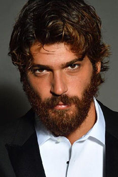 Can Yaman photo