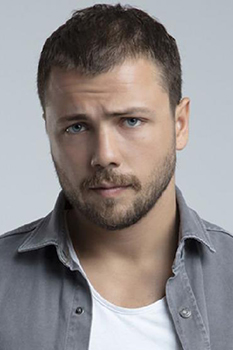 http://beauty-around.com/images/sampledata/votes_turkish_actors/tolga_saritas.jpg